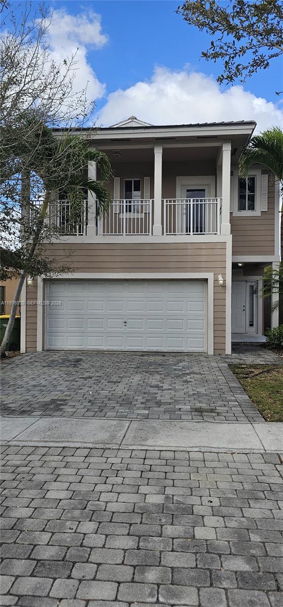 Photo - 3389 NE 4th St