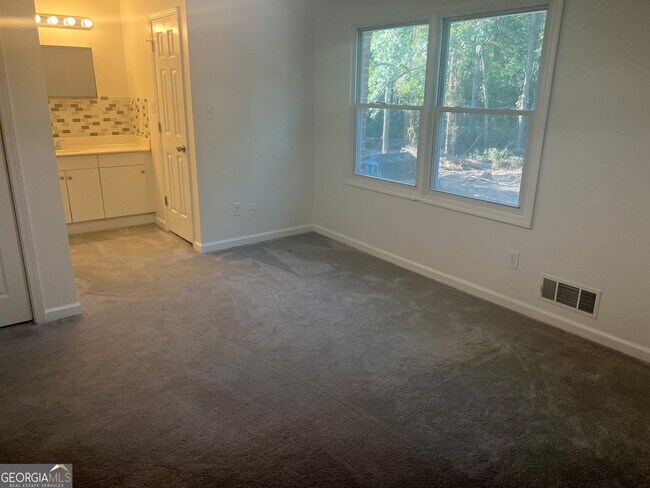180 Williamsburg Way