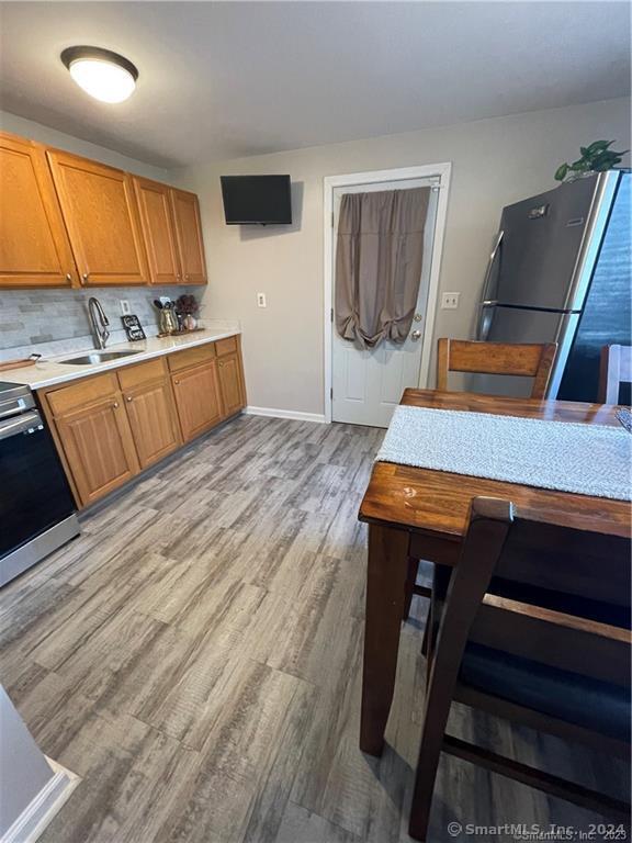 Photo - 58-60-60 Jerry Rd