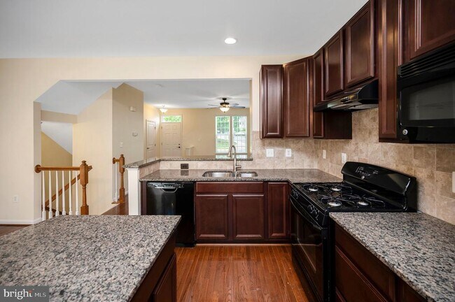 Photo - 4604 Alliance Way