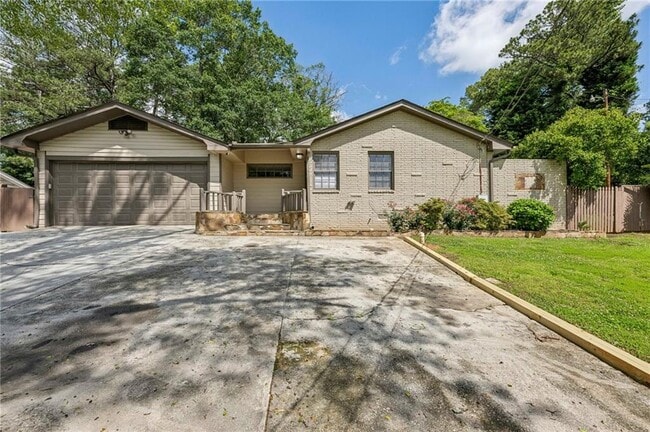 Building Photo - 2762 Dresden Dr Rental