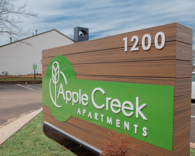Apple Creek Stillwater Apartments Stillwater, OK
