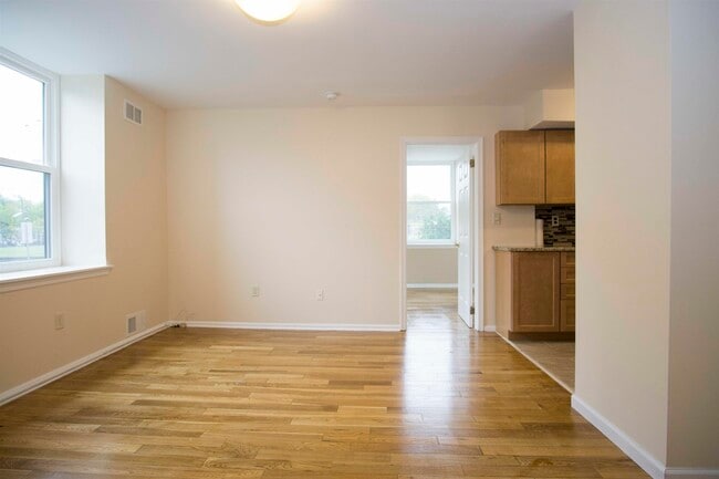 Photo - 200 Central Ave Unit B5