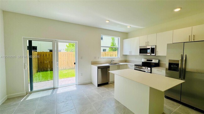 Photo - 2632 SE 27th Dr