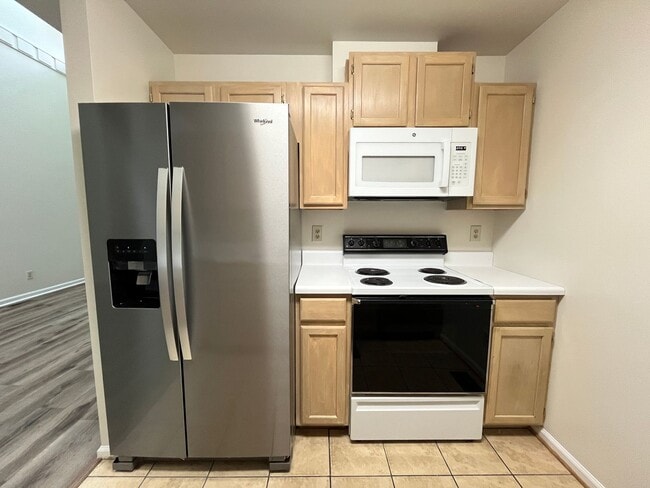 Photo - 2BD/2BA Townhouse - Stonefield & Alb. High...