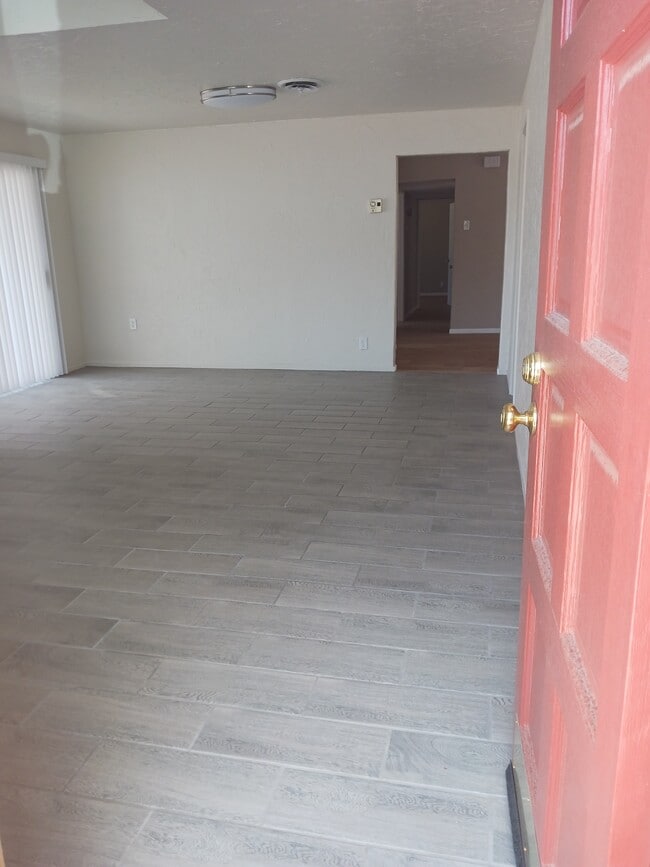 Entry into the house - 1230 N Las Posas Ct