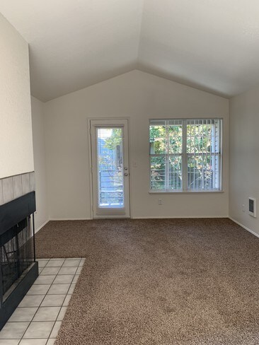 Hampton Ridge Apartments