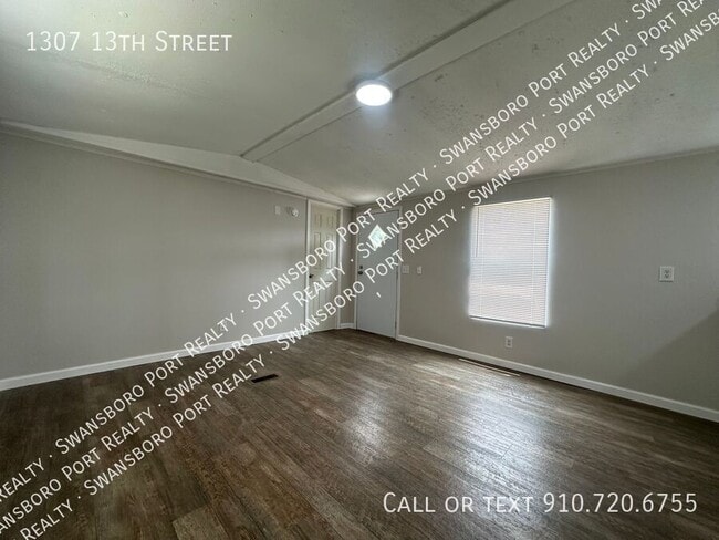 Photo - 1307 13th St