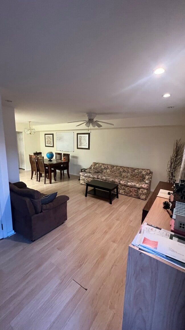 Photo - 2300 Strahle St Unidad 1st Floor