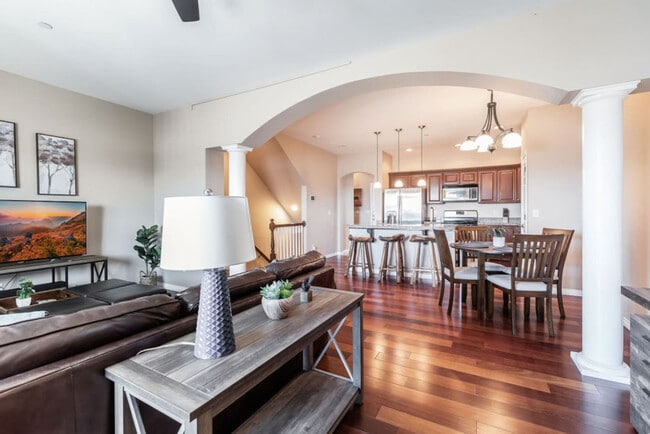 Photo - 2325 S G St Unidad ID1363976P