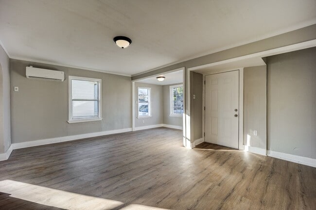 Photo - Freshly Updated 2 Bedroom House