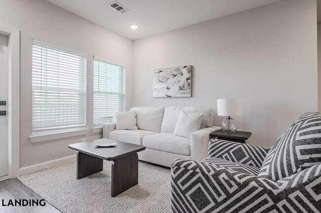 Photo - 5001 Willowgate Lp Unit 02-2402