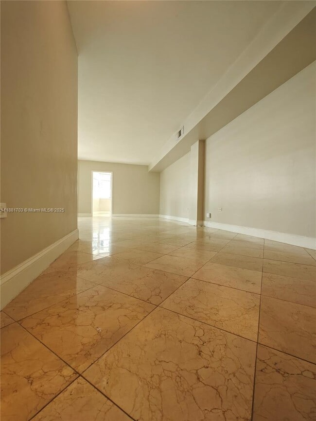 Photo - 825 Brickell Bay Dr Unit 445