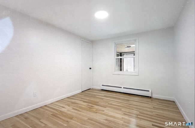 Photo - 303 Bunker Hill Ave