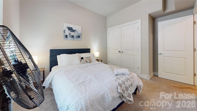 Photo - 5016 Central Ave