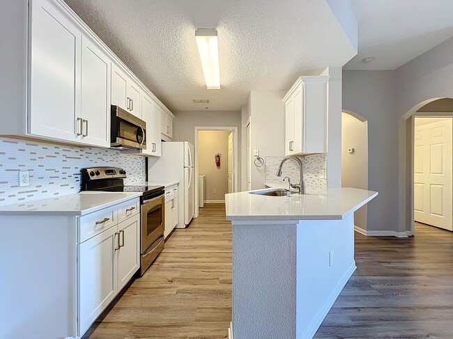 Photo - 6572 Swissco Dr Unit 233