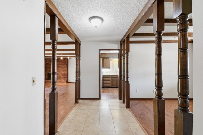 Photo - 7001/7003 S Indianapolis Ave Duplex Unit 7001