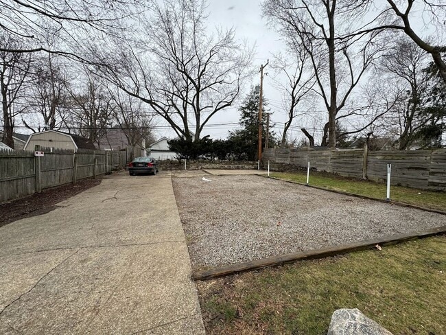 Photo - 133 Terry Ave Unit D090-2 Terry Ave 133 2