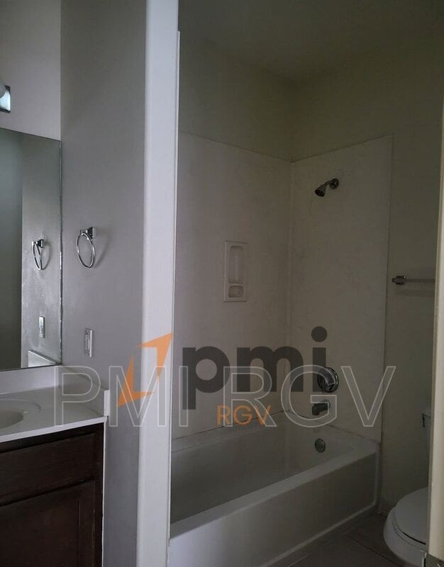 Photo - 403 N Lotto Ln Unit D