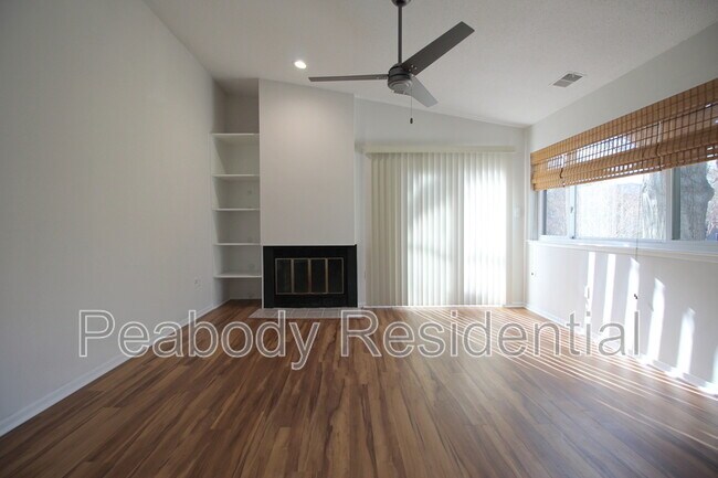 Photo - 1956 Villaridge Dr