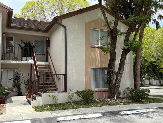 Building Photo - 9103 SW 138th Pl Unit 9103