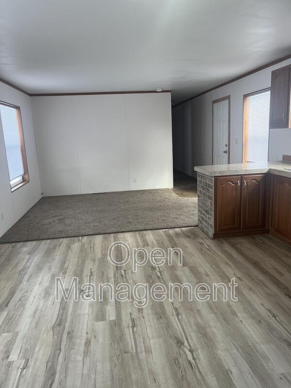 Photo - 3512 Kelly St