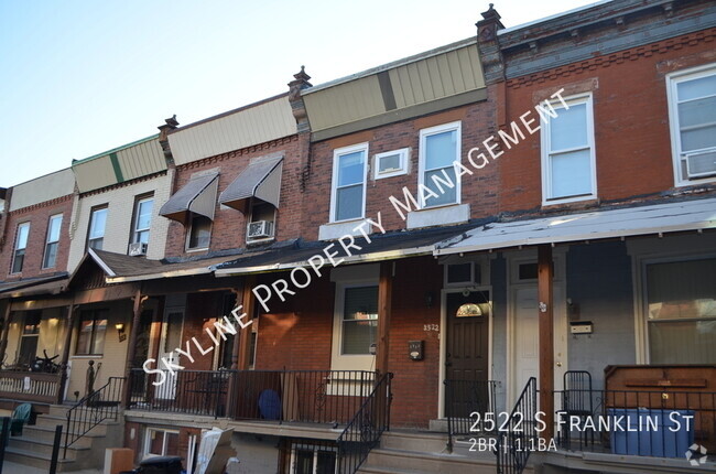 Building Photo - Beautiful South Philadelphia Rowhouse