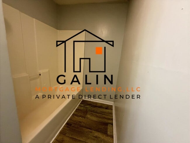 Photo - 1402 Comer St