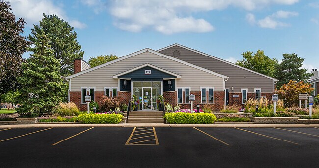 Windscape of Naperville Apartments