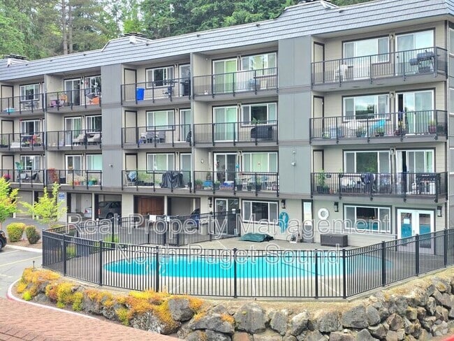 Building Photo - 9517 NE 180th St Unit B303 Rental