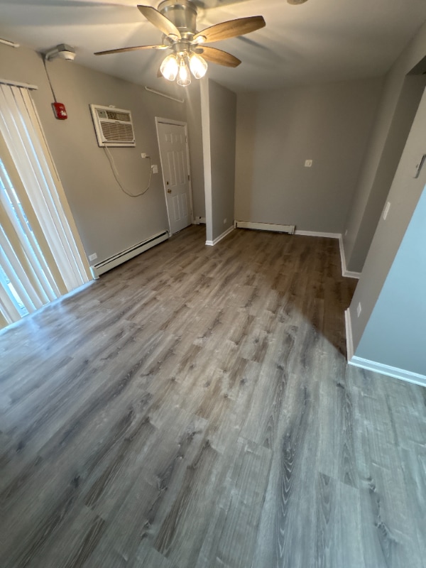 Photo - 3343 Commercial Unidad 2