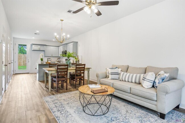 Photo - 35980 Cane Market Rd