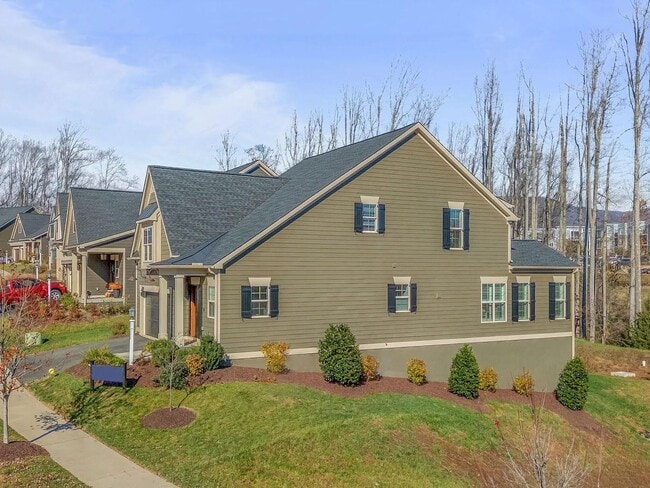 Photo - Upscale living in this beautiful model home in Old Trail - 4BR, 3.5 Ba