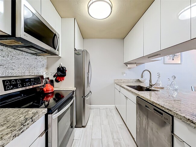 18296 Mediterranean Blvd Unit 404