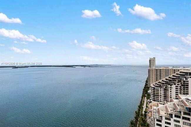 Photo - 808 Brickell Key Dr Unit 808 Brickell Key Dr 2504