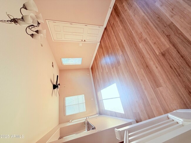 Photo - 1 N 88th Ave