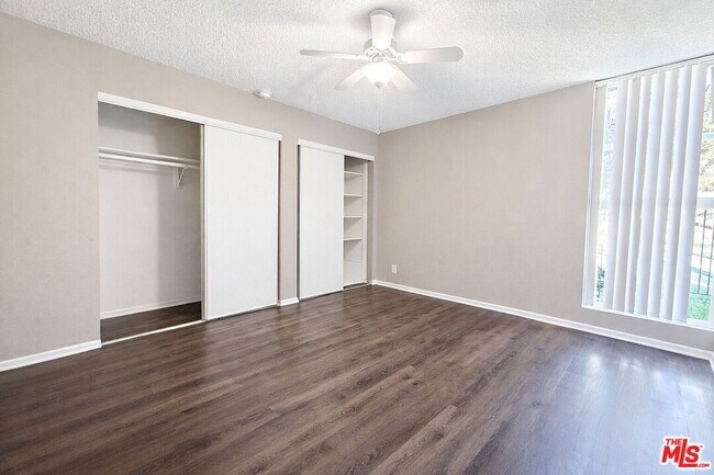 Photo - 1208 W Adams Blvd Unit 6