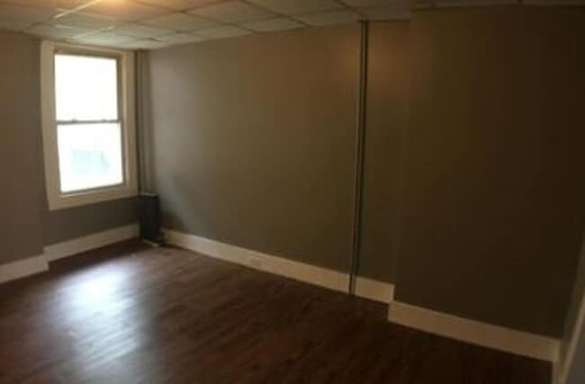 Photo - Extra large 3BR home in nice area