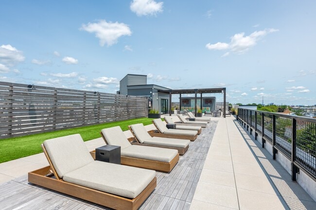 Photo - Canfield Park at Fairfield Metro