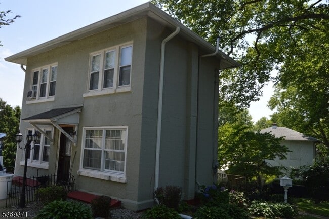 Building Photo - 923 Hillside Rd Unit 923 Rental