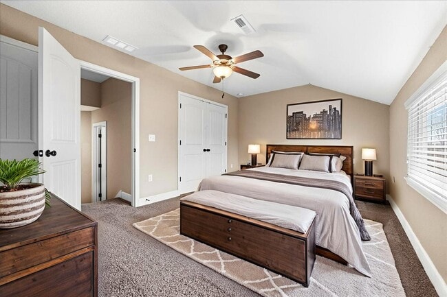 Photo - 134 Barberry Ln