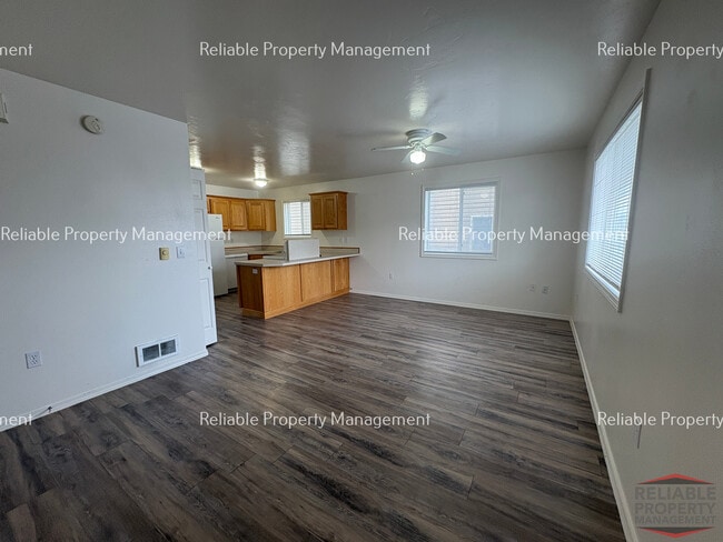Photo - 280 W Anderson St Unit 1