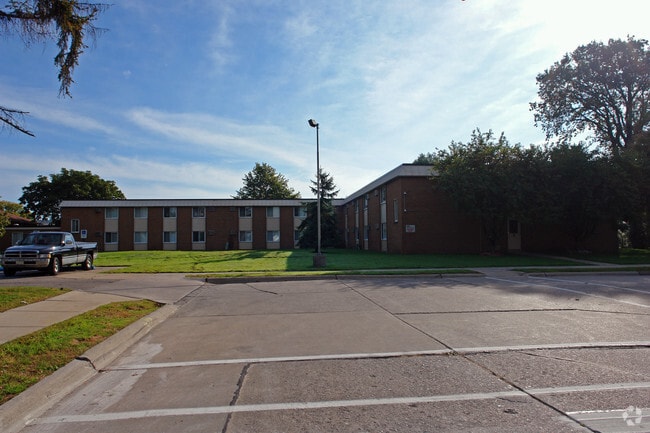 Photo - Dunn Family Senior Citizens Home