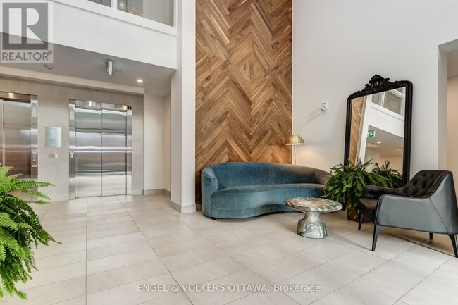 Photo - 280 Crichton St Unit 308