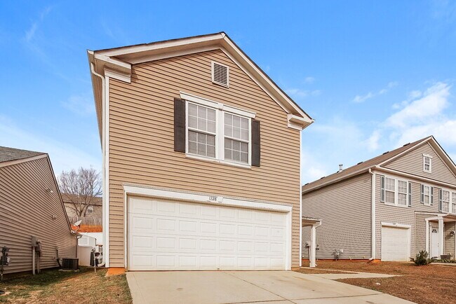 Photo - 1228 Allegiance Dr