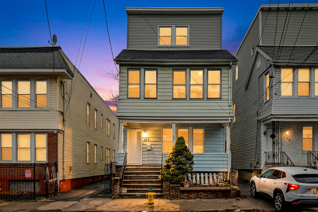 Building Photo - 103 Schley St Unit 2