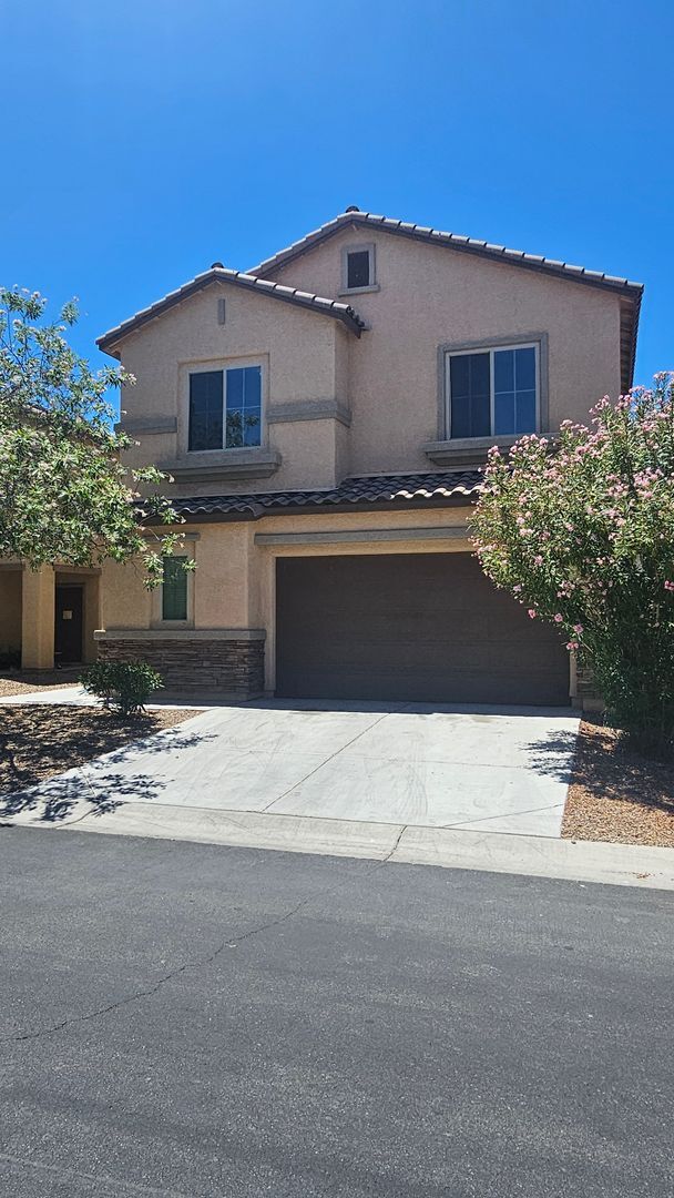 Photo - Spacious 4 Bedroom Home with Open Layout & Stunning Backyard
