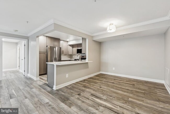 Building Photo - 8311 Bluebird Way Unit A