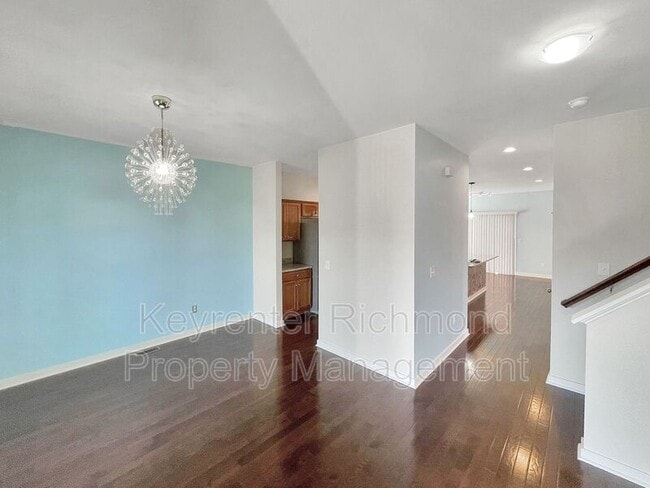 Photo - 406 Bridge Creek Ct