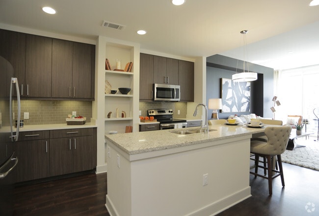 kitchen - 1BR, 1BA - 727 SF